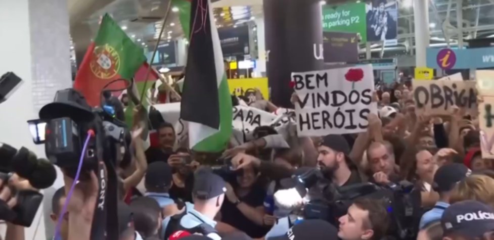 receção de ativistas portugueses no aeroporto
